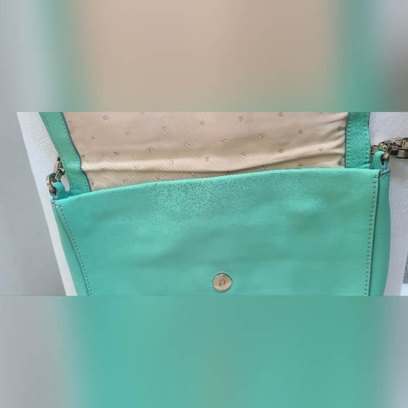 Kate Spade mint green purse with stud and bowties - Picture 7 of 8